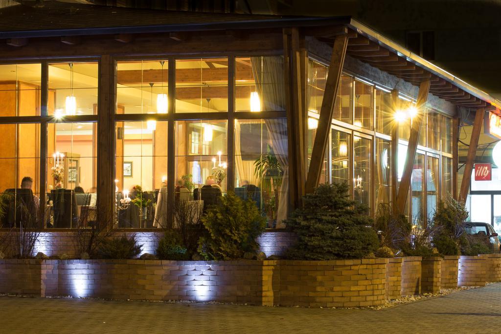 Restaurant Pensiune Bucovina Campulung Moldovenesc Luaran gambar